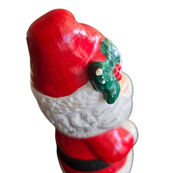 Festive Santa Claus Ceramic Red and White Christmas Decor Mistltoe - Picture 6 of 9